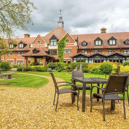 Отель Doubletree By Hilton Stratford-Upon-Avon, United Kingdom Экстерьер фото