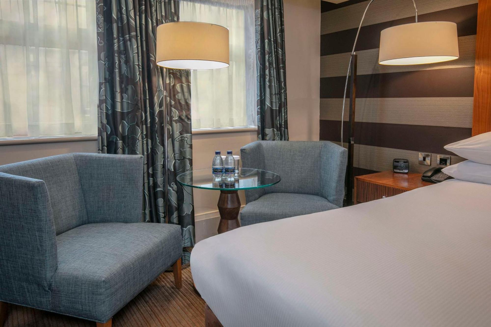 Отель Doubletree By Hilton Stratford-Upon-Avon, United Kingdom Экстерьер фото
