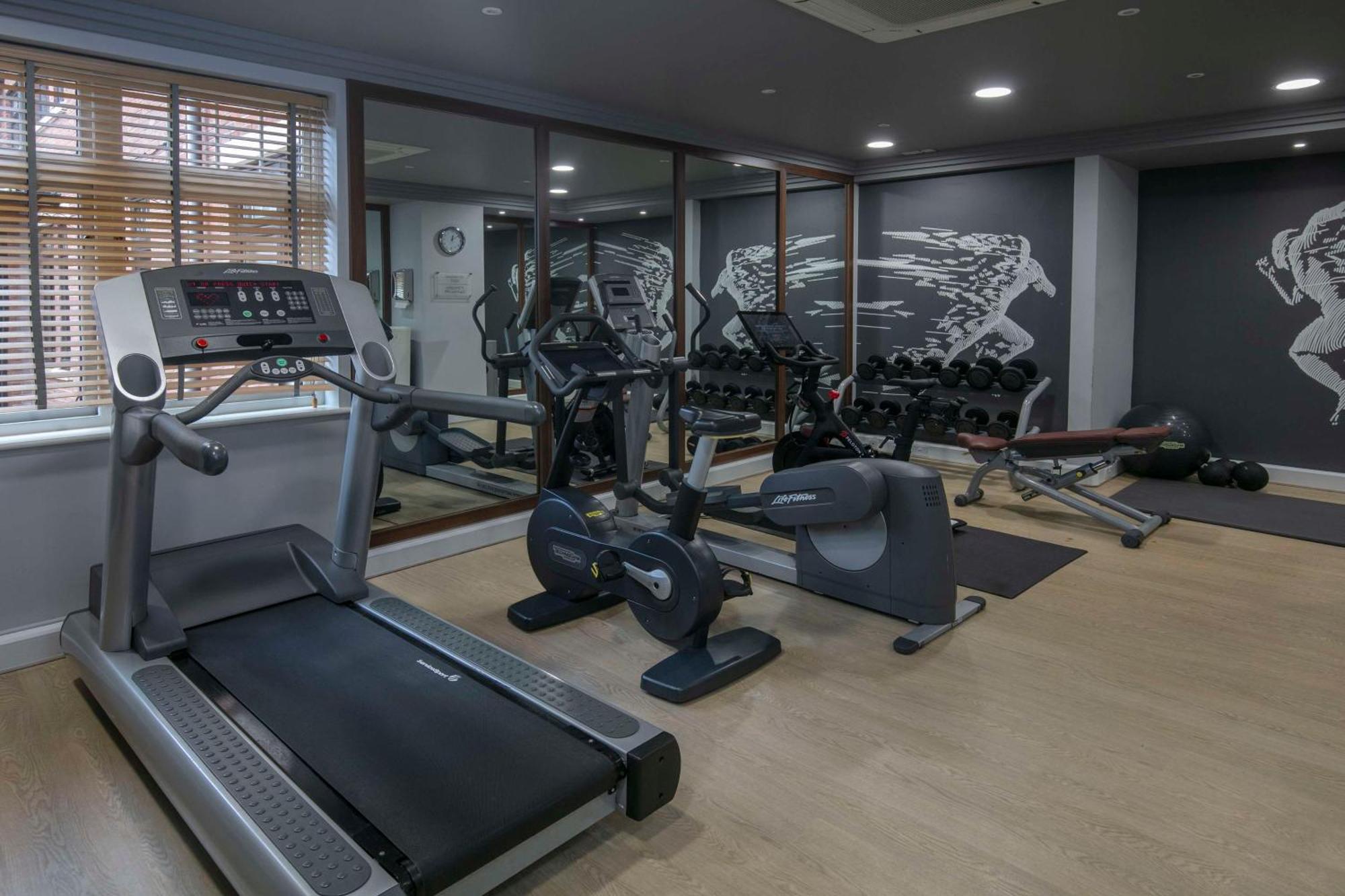 Отель Doubletree By Hilton Stratford-Upon-Avon, United Kingdom Экстерьер фото